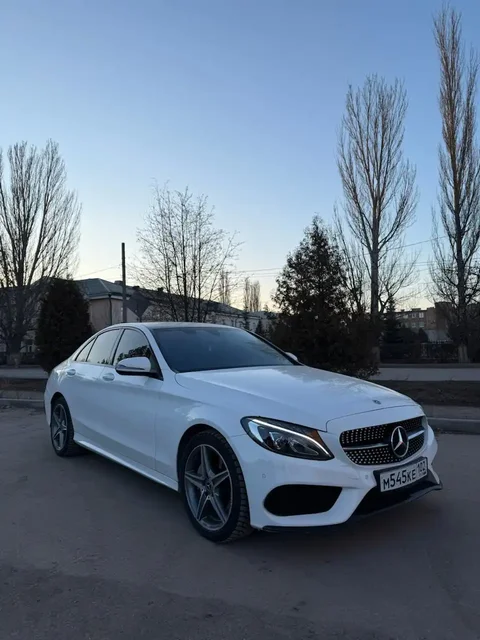Продажа Mercedes-Benz C180 AMG Line 2017 года - Кроссоверы/SUV в Москва