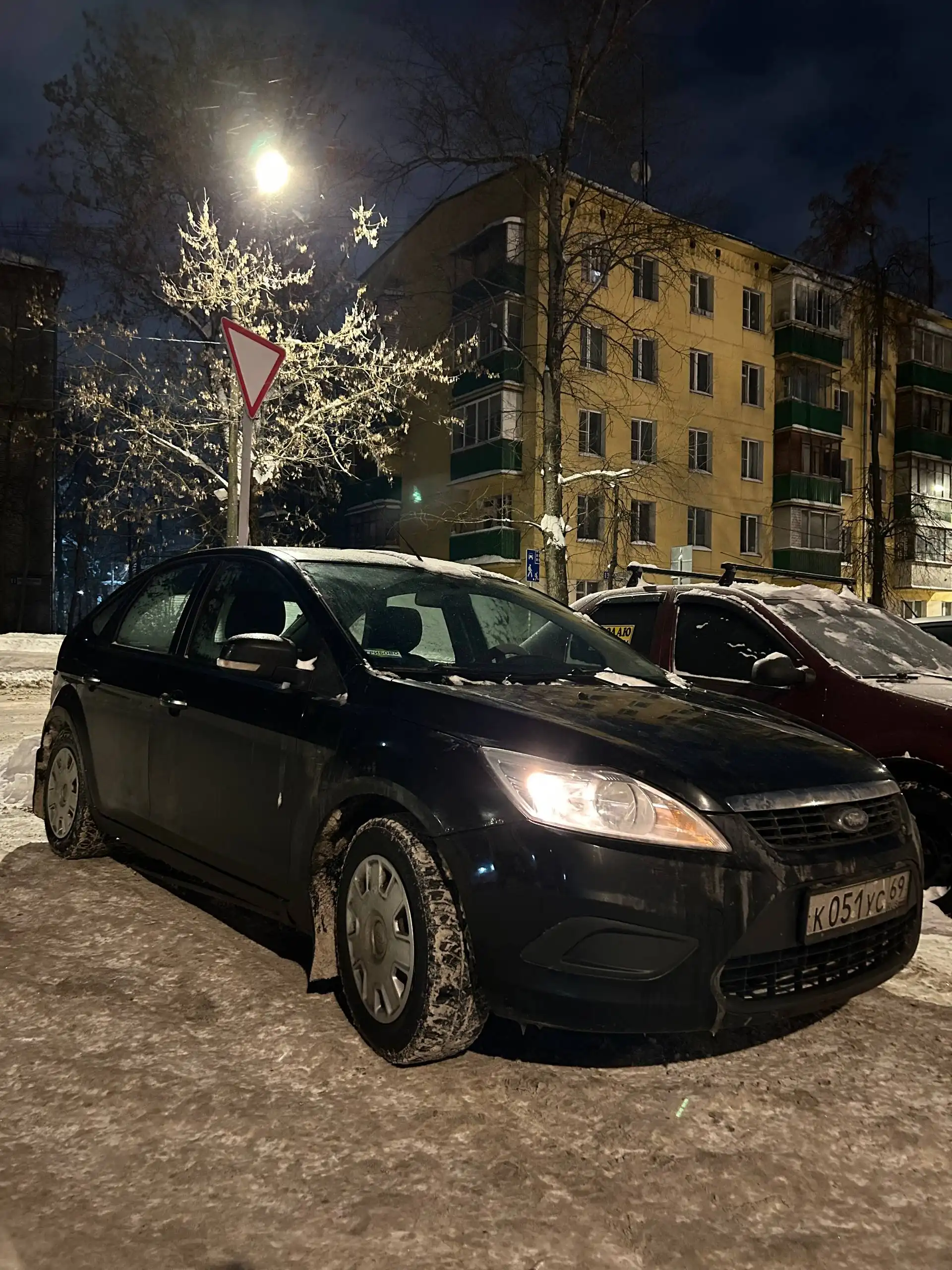 Продажа Ford Focus 2009 года 1.4 - Авто в Москва