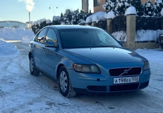 Volvo S40 2005 года с зелёной автотекой - Авто в Химки