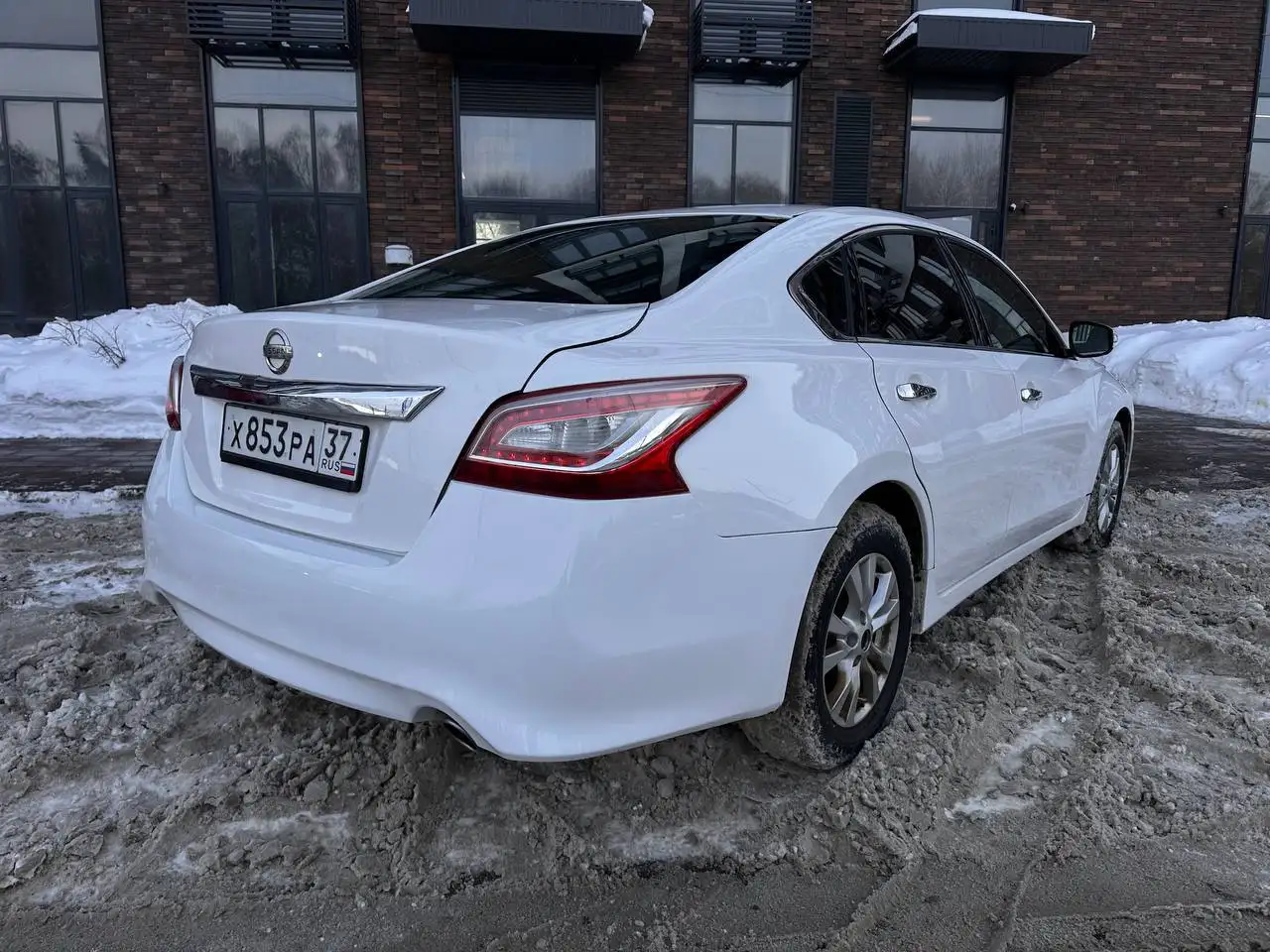Продажа Nissan Teana 2015 года выпуска - Авто в Москва