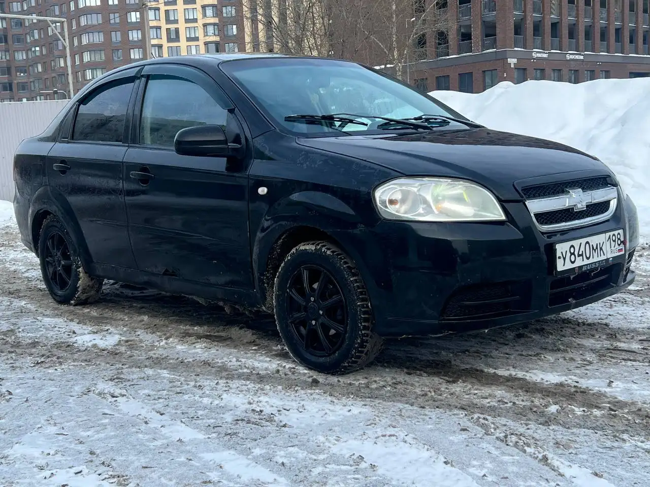 Chevrolet Aveo 2018 года с механической коробкой передач - Легковые автомобили (Авто) в Москва
