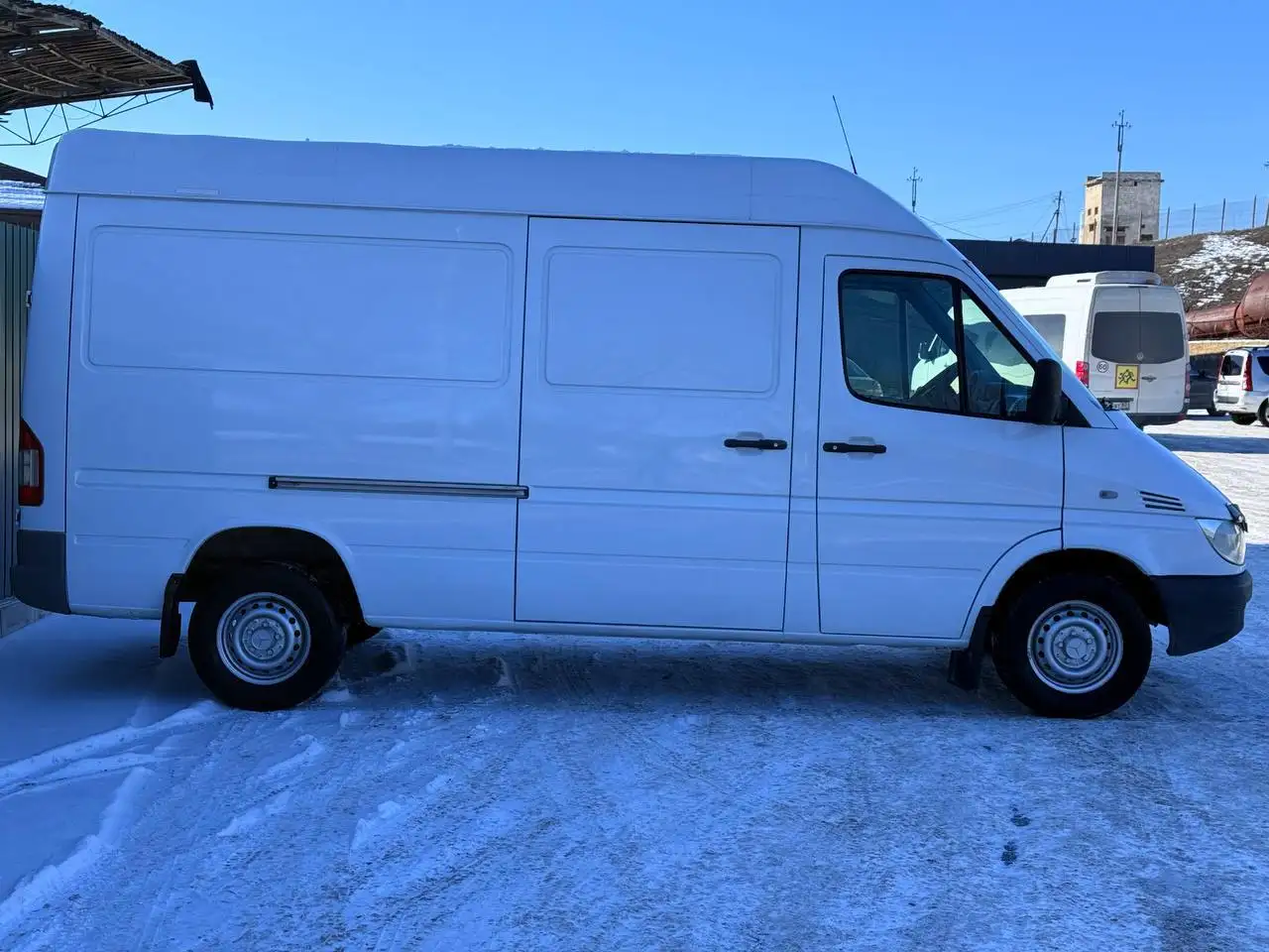 Mercedes-Benz Sprinter 2016 года, 2.2 дизель, 198 тыс. км пробег - Грузовики и фургоны (Авто) в Москва