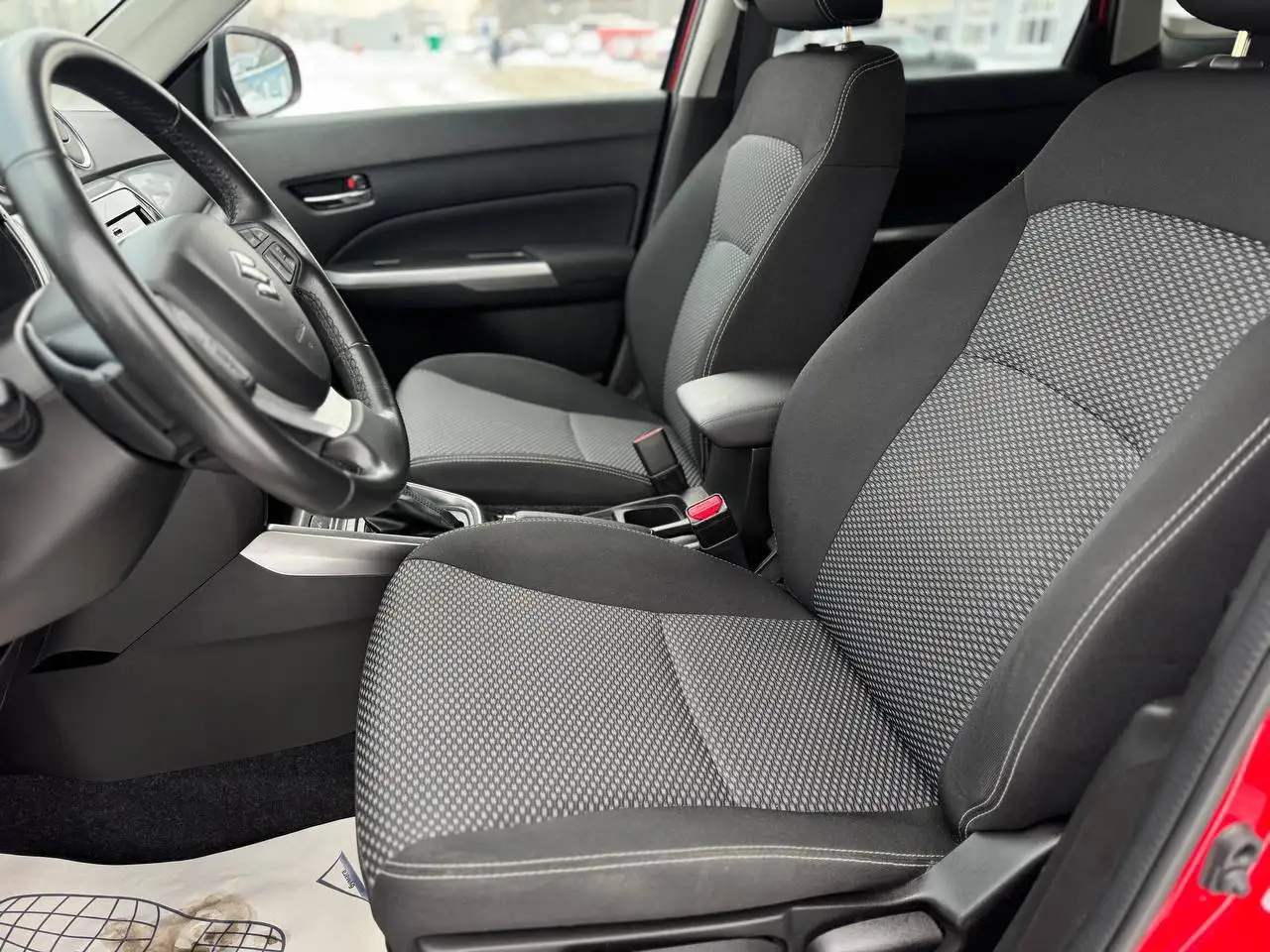 Продажа Suzuki Vitara 2020 года в Санкт-Петербурге - Легковые автомобили (Авто) в Санкт-Петербург