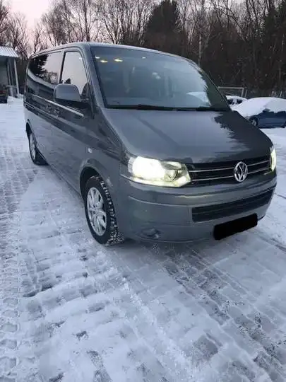 Volkswagen Multivan 2015 года - Минивэны (Авто) в Москва