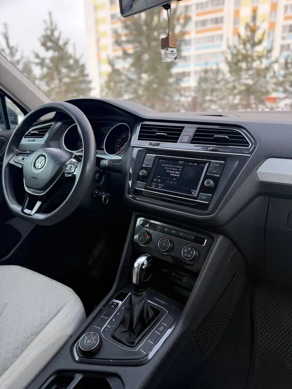 Volkswagen Tiguan Allspace II 2019 г.в. с пробегом 282000 км - Авто в Москва