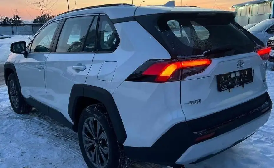 Toyota RAV4 V (XA50) Adventure Plus 2025г в Москве - Авто в Москва