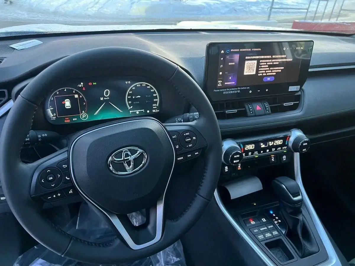 Toyota RAV4 V (XA50) Adventure Plus 2025г в Москве - Авто в Москва