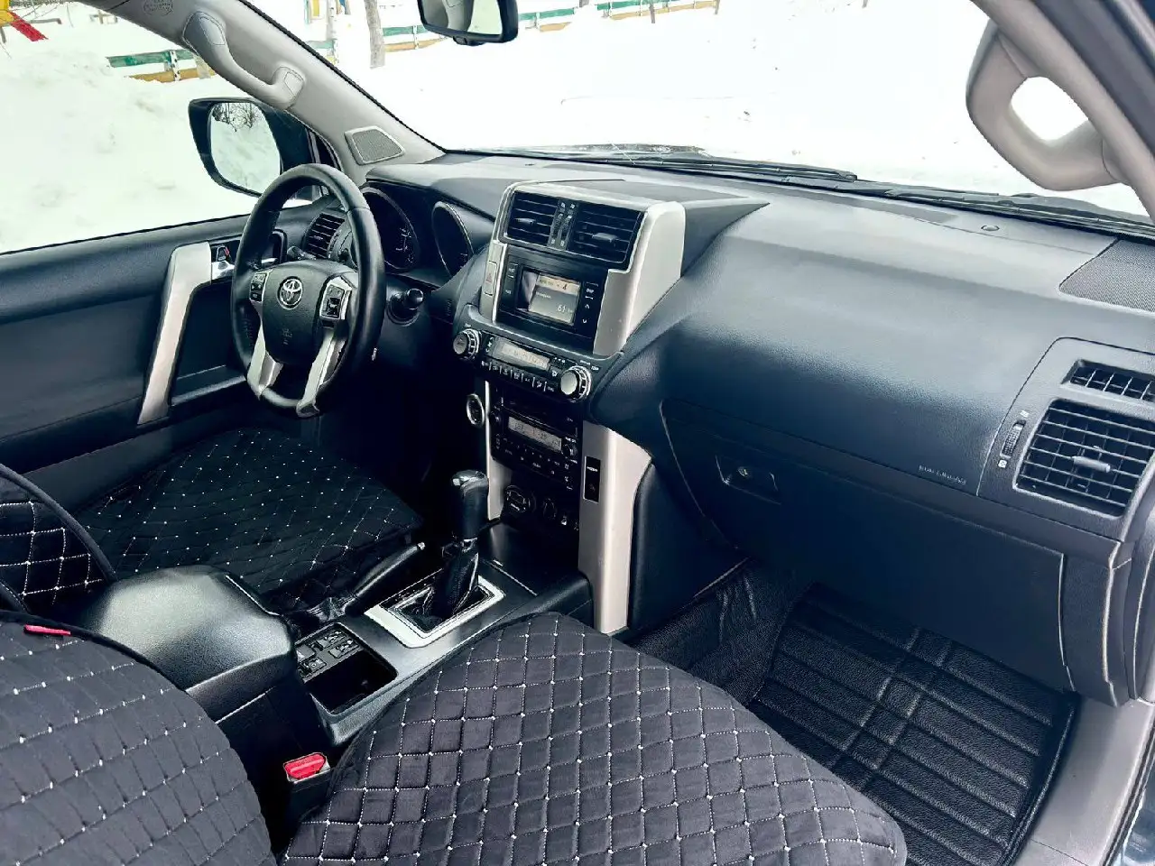 Toyota Prado 2013 года, дизель 3.0 литра, один хозяин, пробег 400 км - Внедорожники (Авто) в Арск