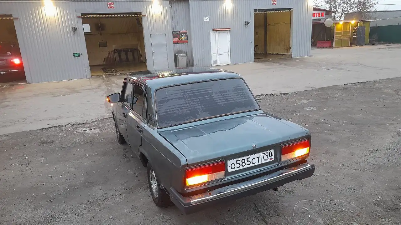 Продаётся ВАЗ 2107 инжектор 2010 года после ДТП - Легковые автомобили (Авто) в Москва