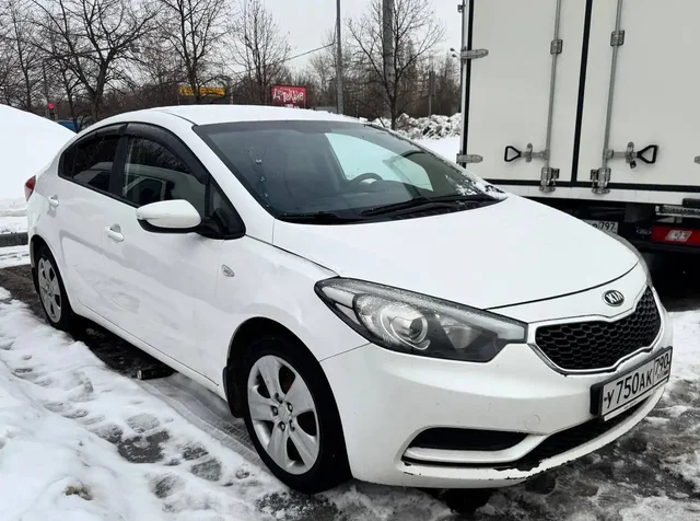 Продажа KIA CERATO 2013 года - Минивэн в Москва