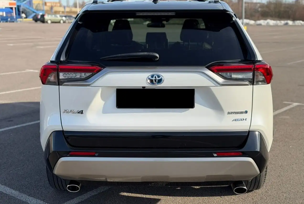 Продажа Toyota RAV4 2022 гибрид - Кроссовер (Авто) в Москва