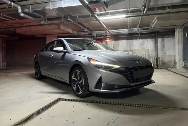 Hyundai Elantra 2021 с пробегом 49 000 км - частное объявление в Москва