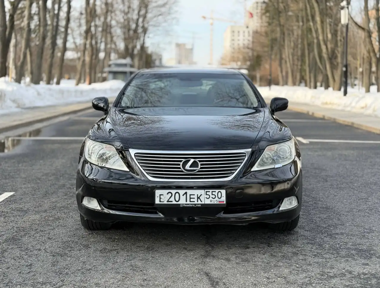 Lexus LS460 2008 года с пробегом 260000 км - Легковые автомобили (Авто) в Москва
