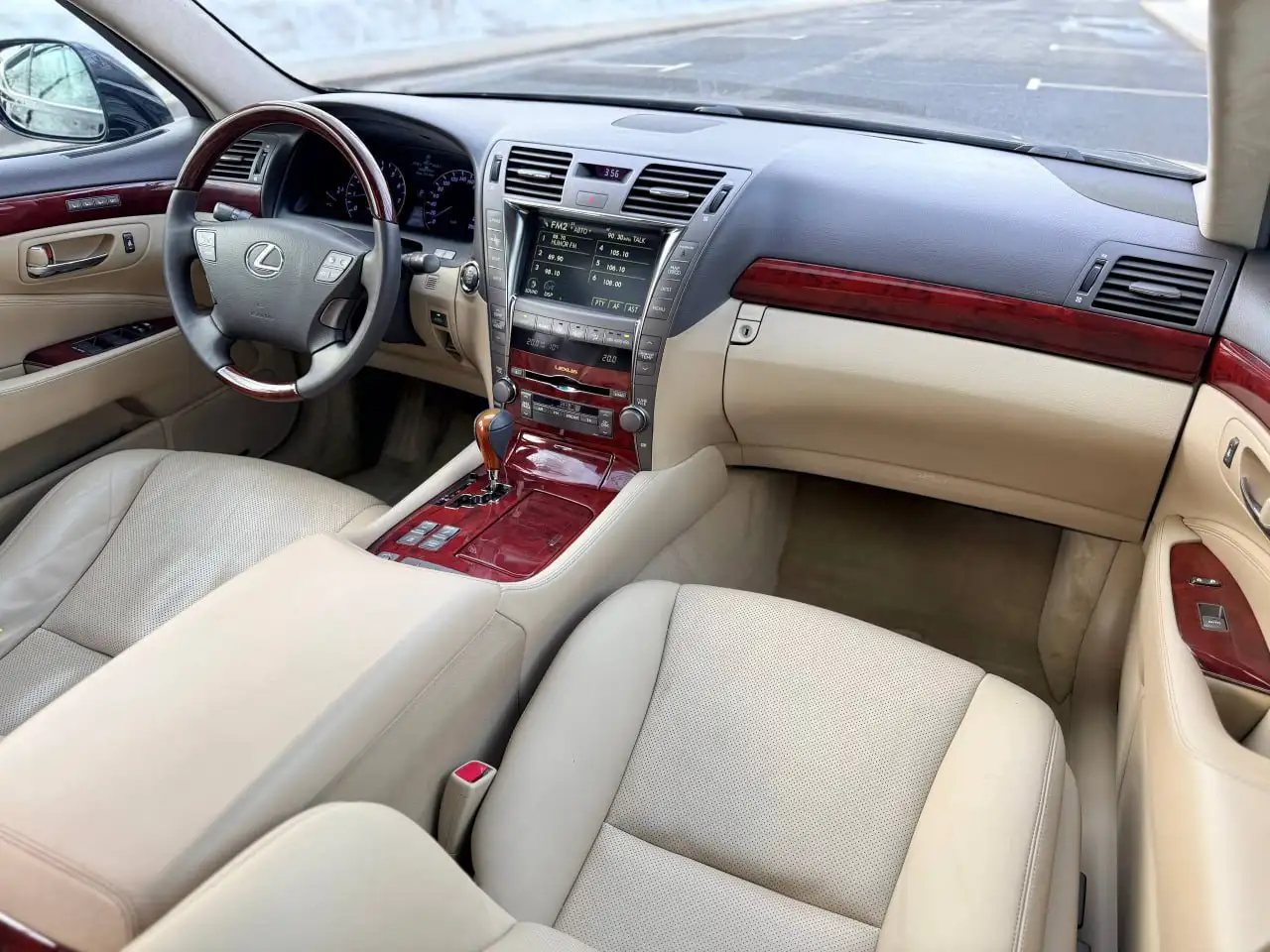 Lexus LS460 2008 года с пробегом 260000 км - Легковые автомобили (Авто) в Москва