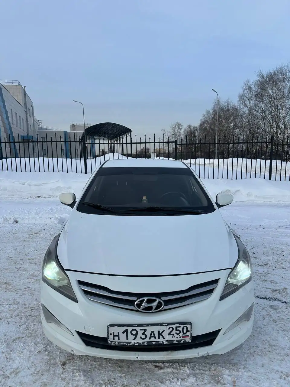 Продажа Hyundai Solaris 2016 года - Легковые автомобили (Авто) в Москва