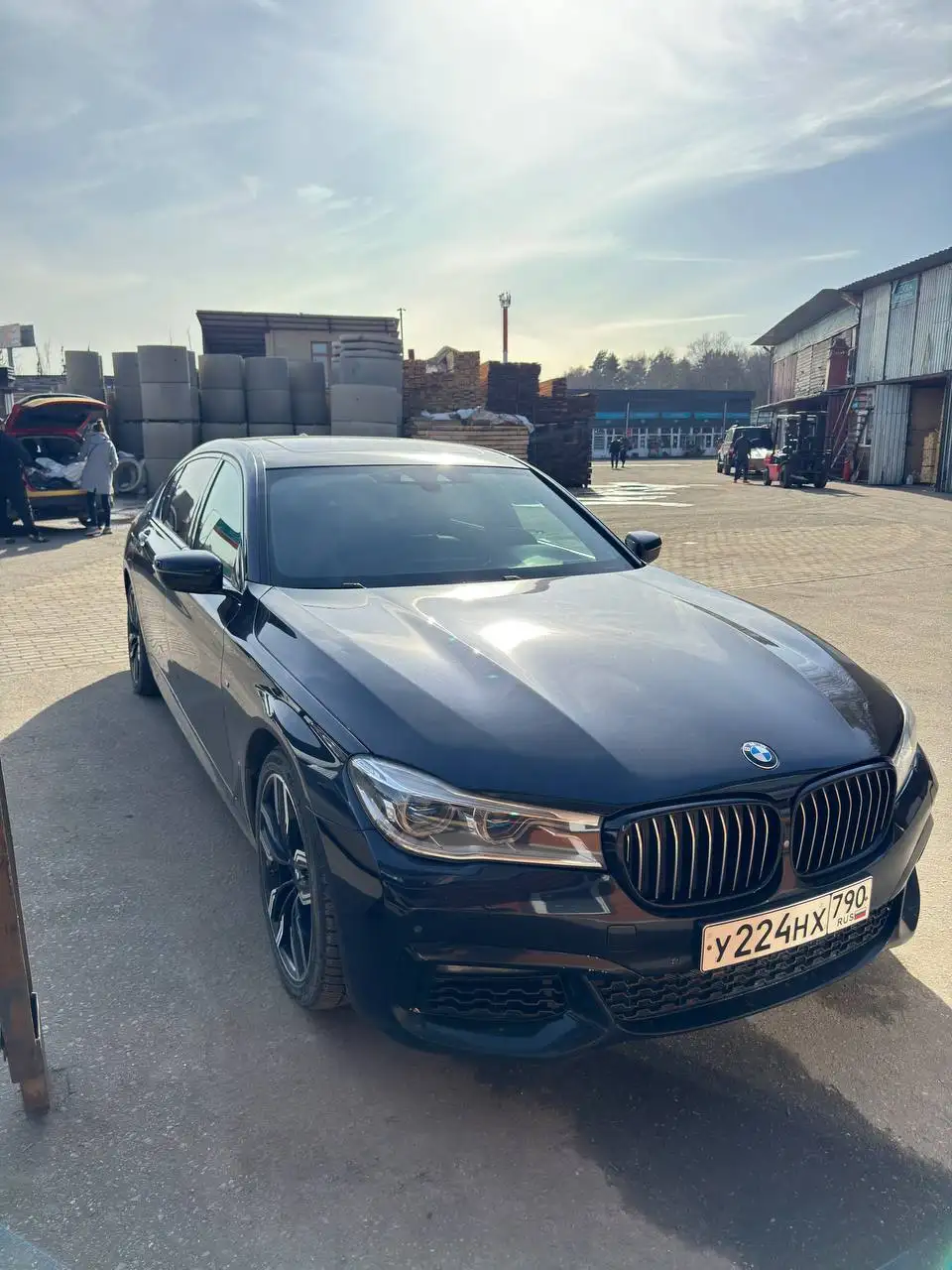 BMW 750LD xDrive 2016 года - Легковые автомобили (Авто) в Москва