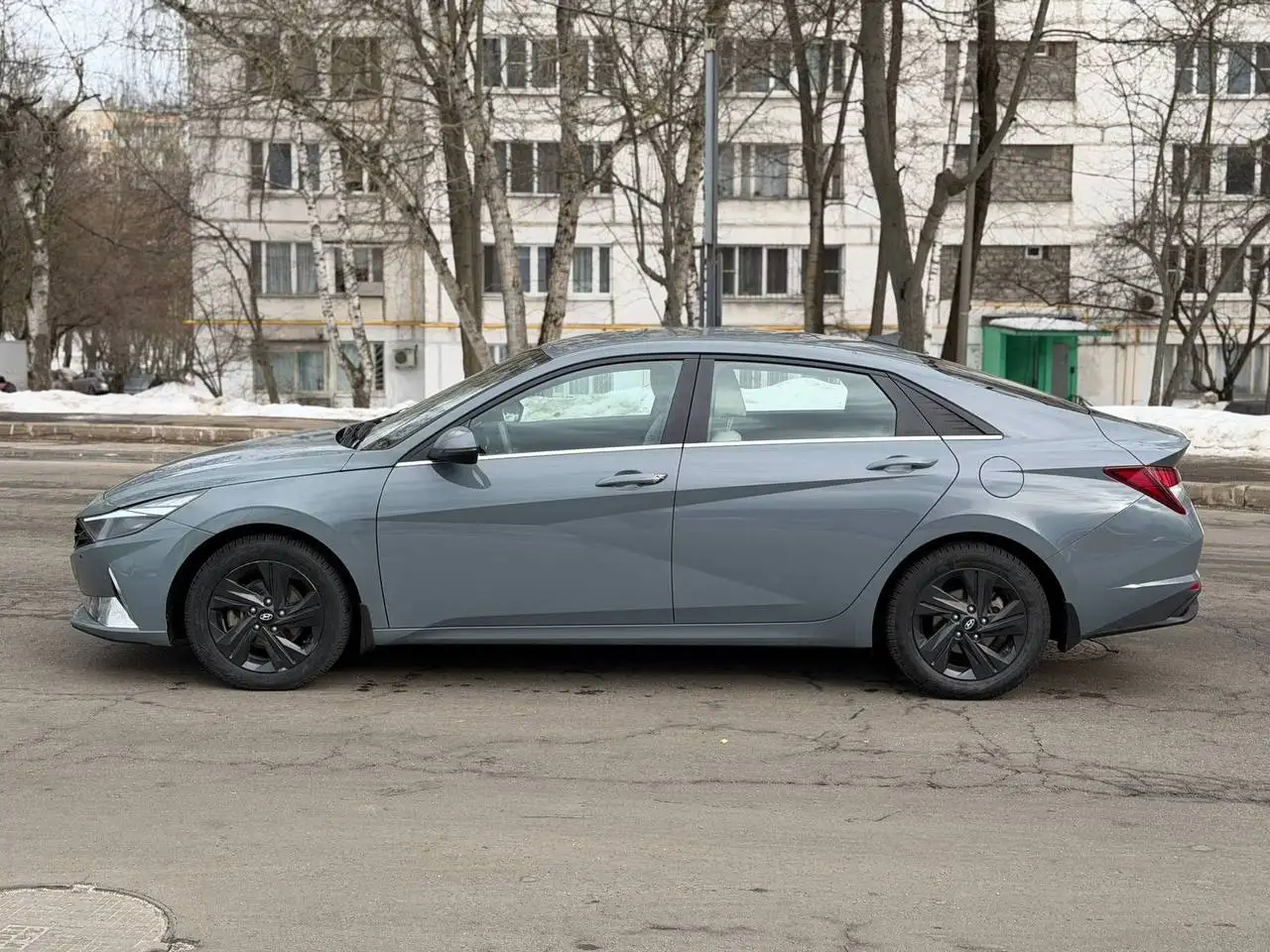 Hyundai Elantra 2021 б/у - Авто в Москва