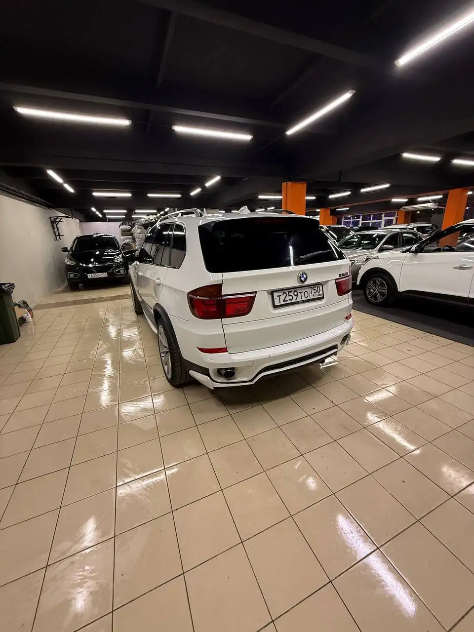 BMW X5 2010 года с пробегом 230000 км - Легковые автомобили (Авто) в Москва