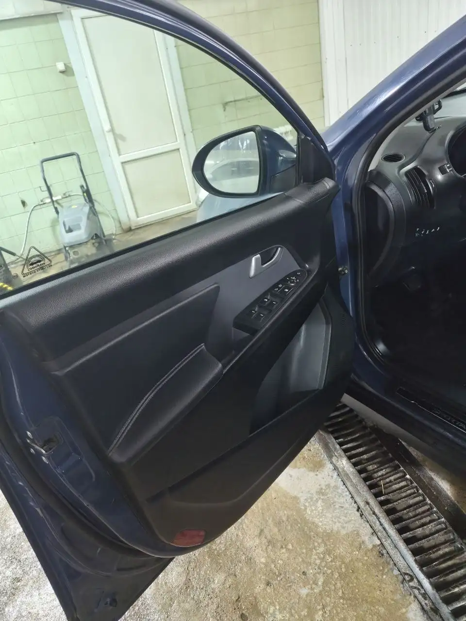 Продажа Kia Sportage 2012 года - Легковые автомобили (Авто) в Москва