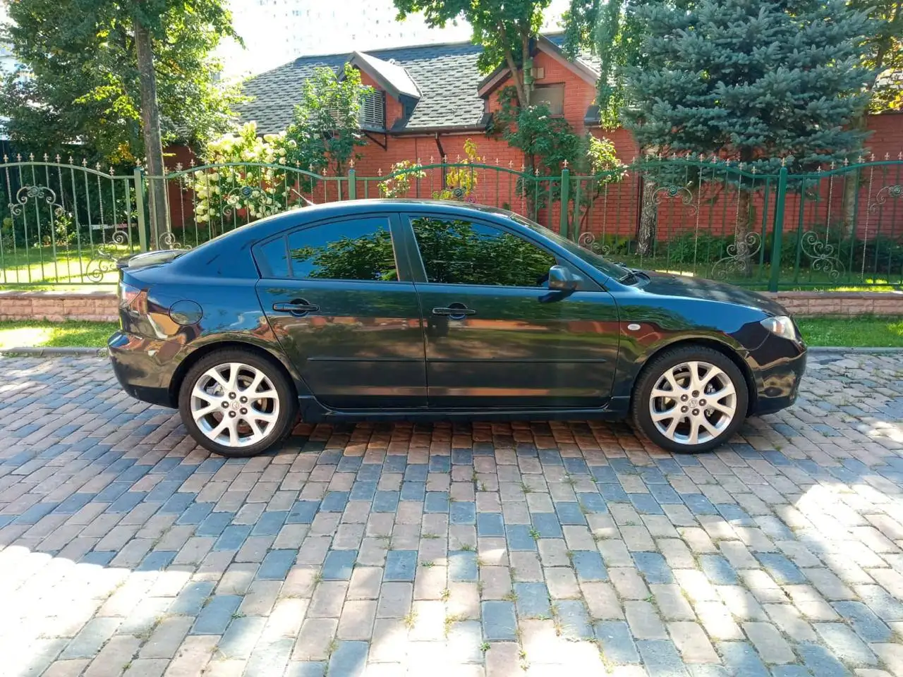 Продажа Mazda 3 в идеальном состоянии - Авто в Москва