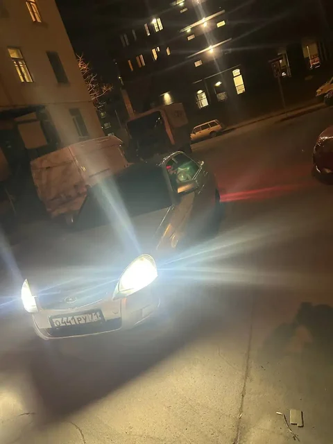 Продается Lada Priora 2008 года - Шины в Москва