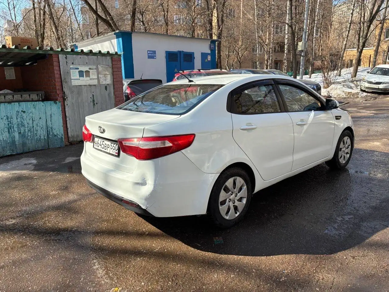 KIA RIO 2013 года выпуска - Легковые автомобили (Авто) в Москва