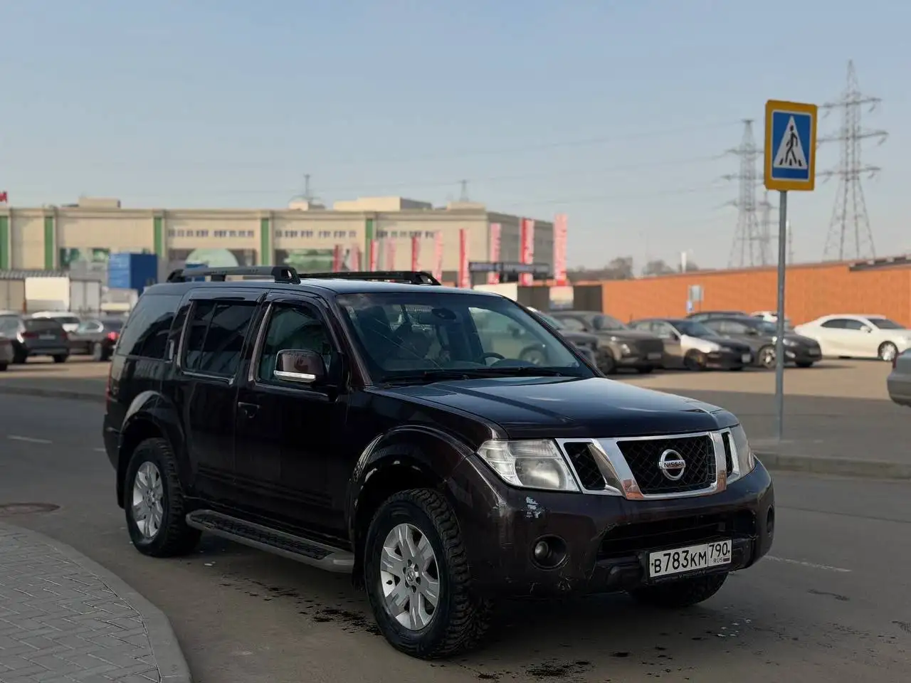 Продажа Nissan Pathfinder 2011 - Авто в Москва