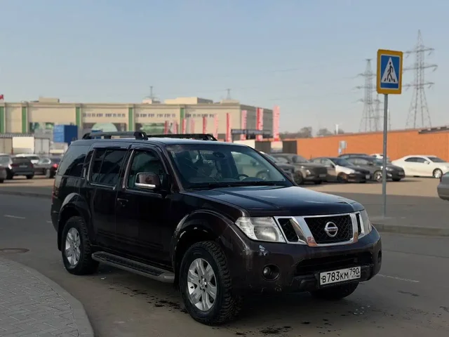 Продажа Nissan Pathfinder 2011 - Минивэны и фургоны в Москва