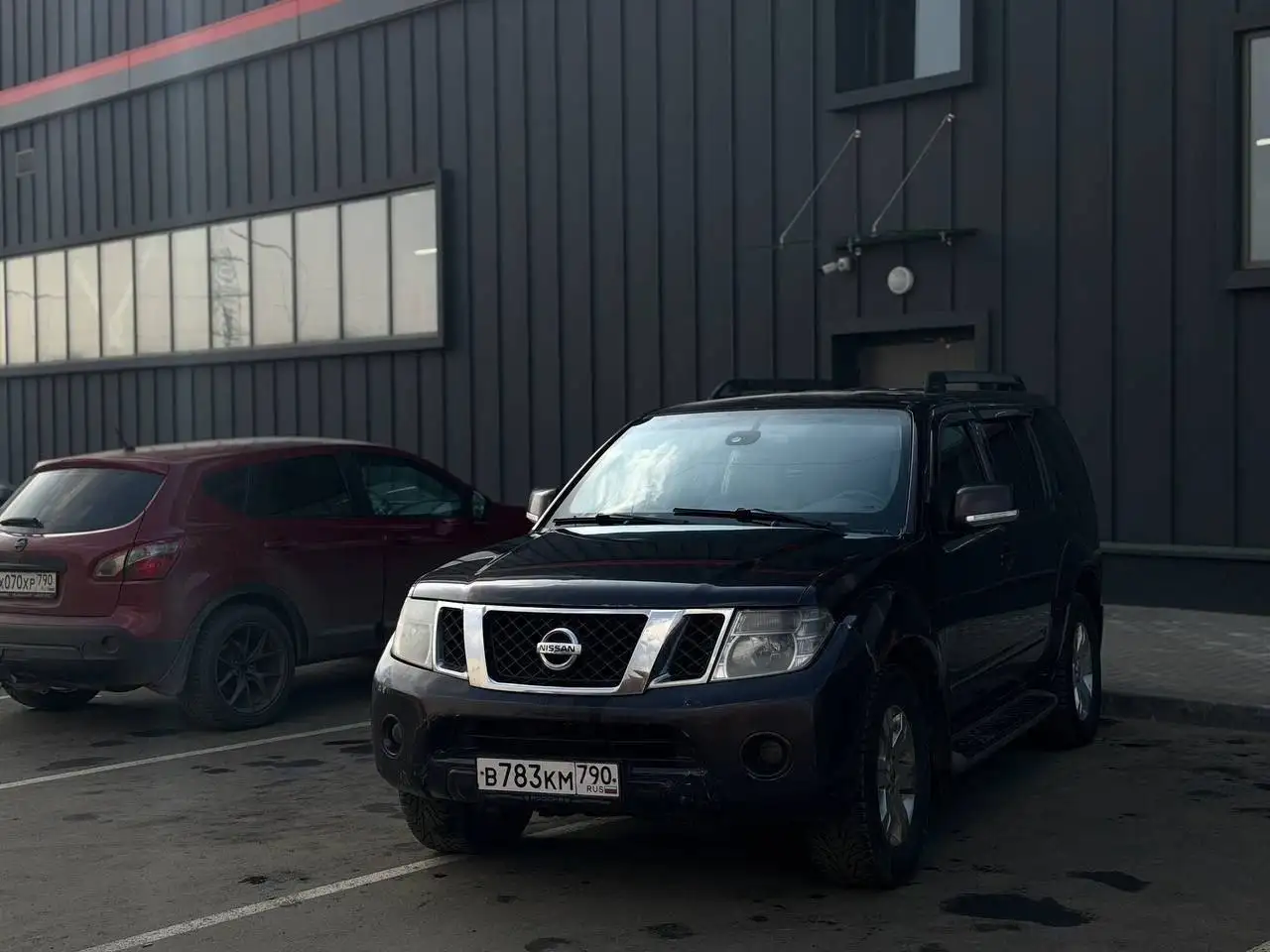 Продажа Nissan Pathfinder 2011 - Авто в Москва