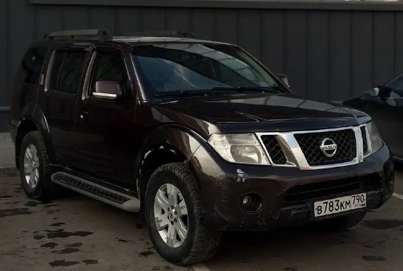 Продажа Nissan Pathfinder 2011 - Авто в Москва