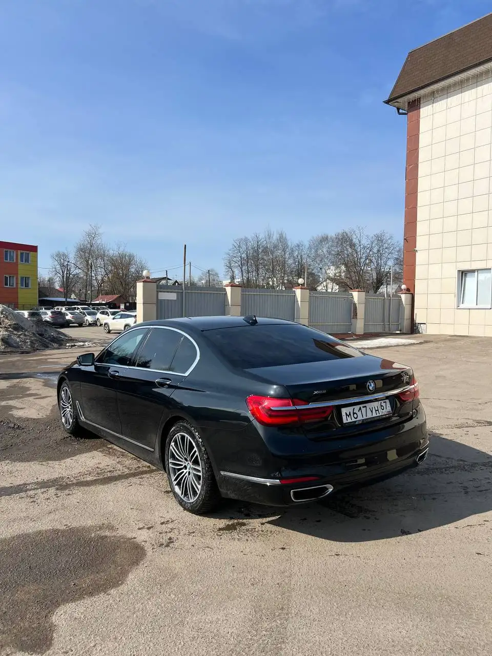 BMW 750I 2016 года с пробегом 260000 км - Авто в Москва