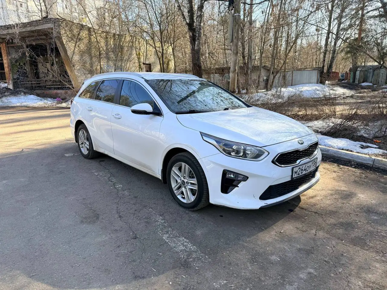 Kia Ceed 2021 с пробегом 170000 км - Легковые автомобили (Авто) в Москва