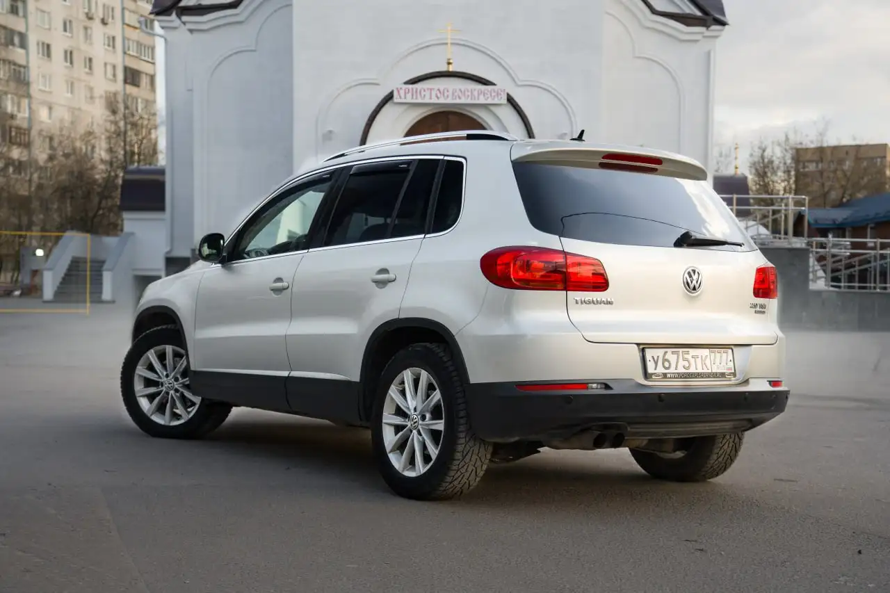 Volkswagen Tiguan 2.0 автомат полный привод - Легковые автомобили (Авто) в Москва