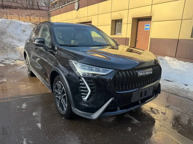 Haval Jolion 2024 года с пробегом 40.000 км - Микроавтобусы в Москва