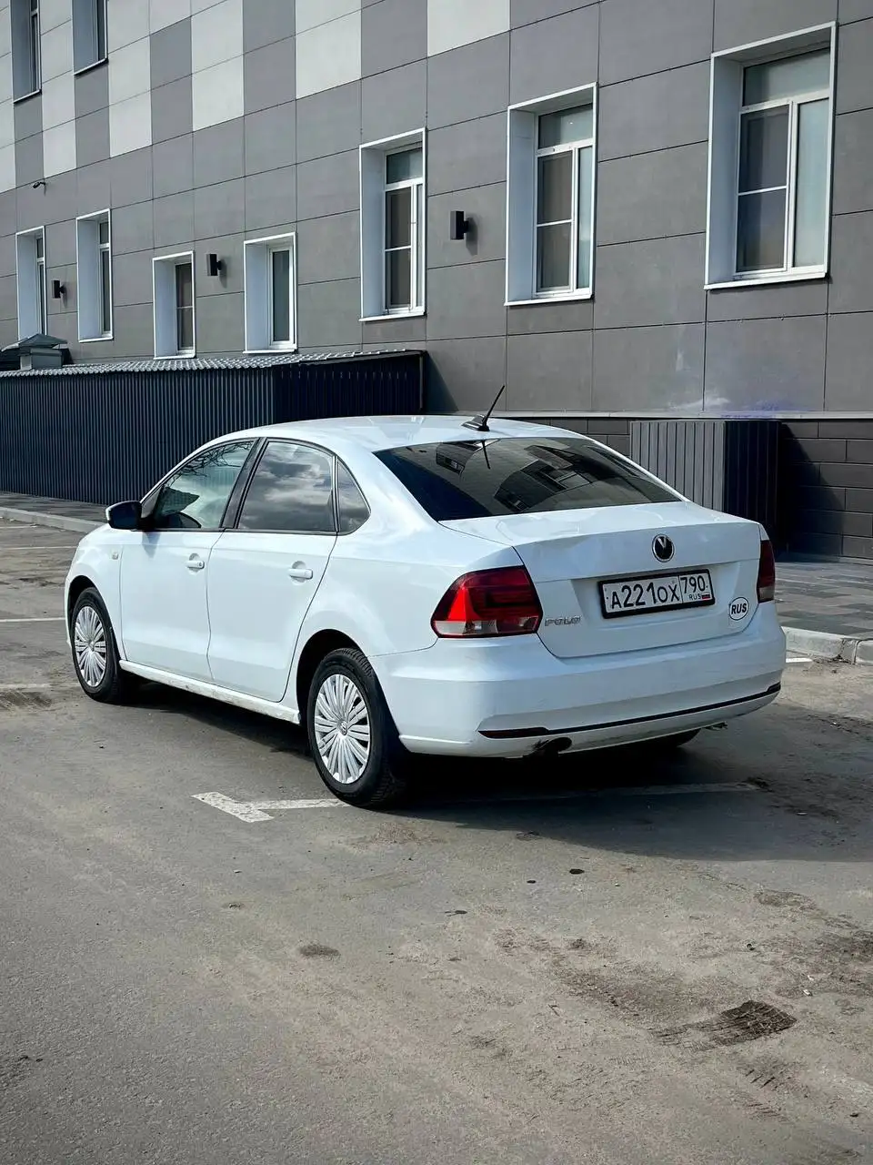 Volkswagen POLO 2018 с пробегом 530.000 км - Авто в Москва