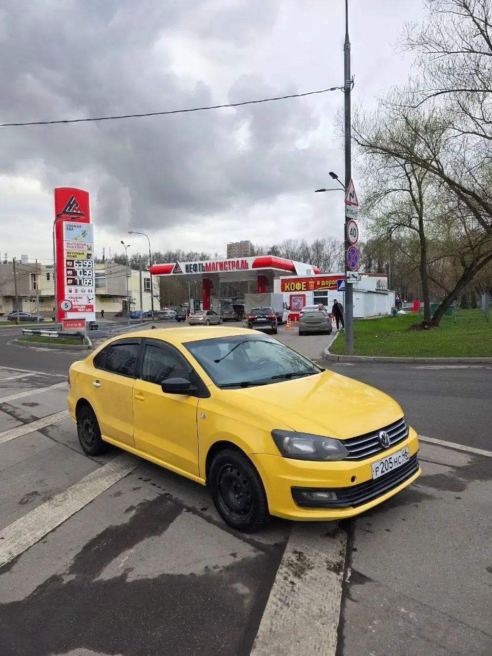 Volkswagen Polo 2017 с пробегом 200 тыс. км - Легковые автомобили (Авто) в Москва