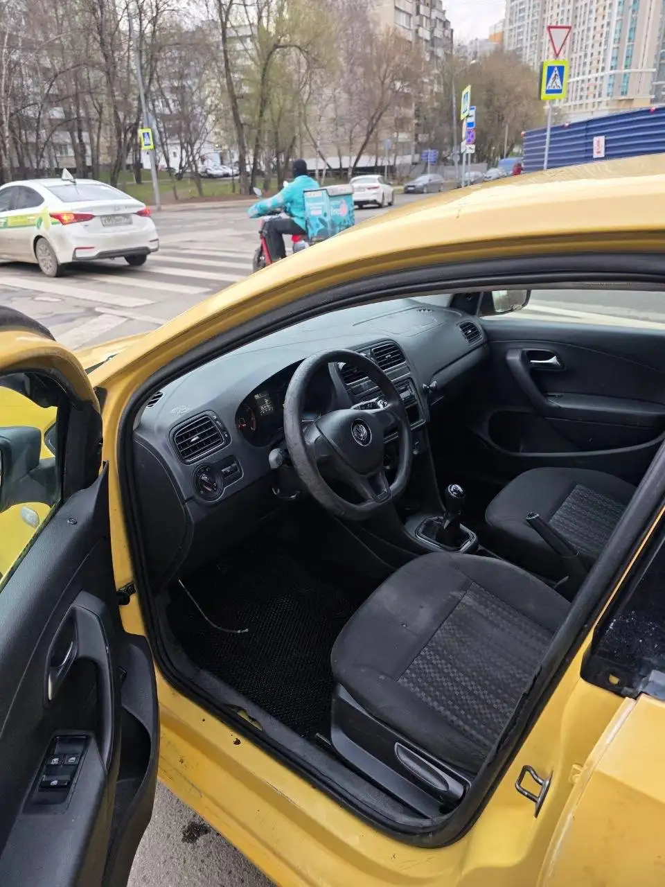 Volkswagen Polo 2017 с пробегом 200 тыс. км - Легковые автомобили (Авто) в Москва