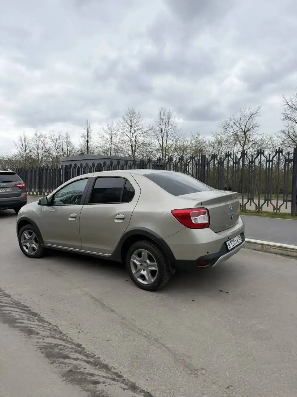 Renault Logan Stepway 2020 - Авто в Москва