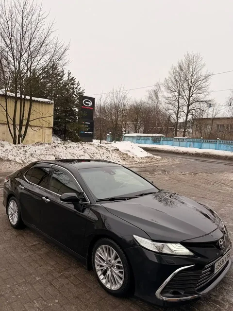 Toyota Camry 2019 - Легковые авто в Москва