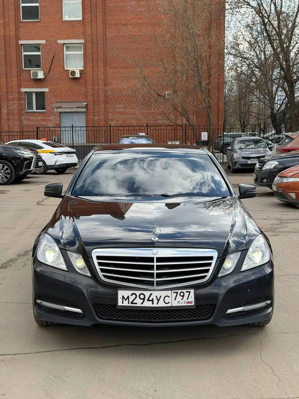 Mercedes-Benz E-Class 2011 - Легковые автомобили (Авто) в Москва
