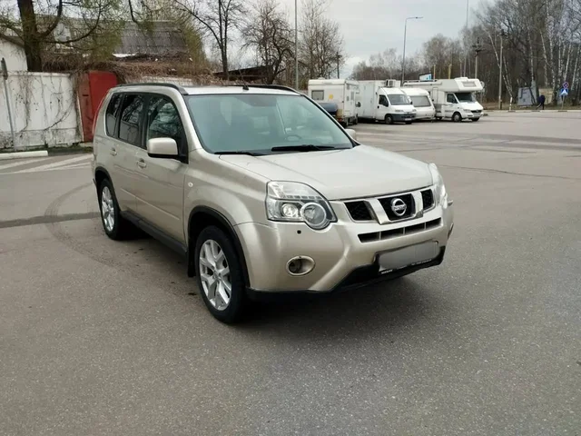 Nissan X-TRAIL 2011 пробег 250000 км - Авто в Москва