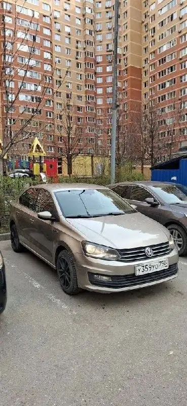 Volkswagen Polo 2016 - Легковые автомобили (Авто) в Москва