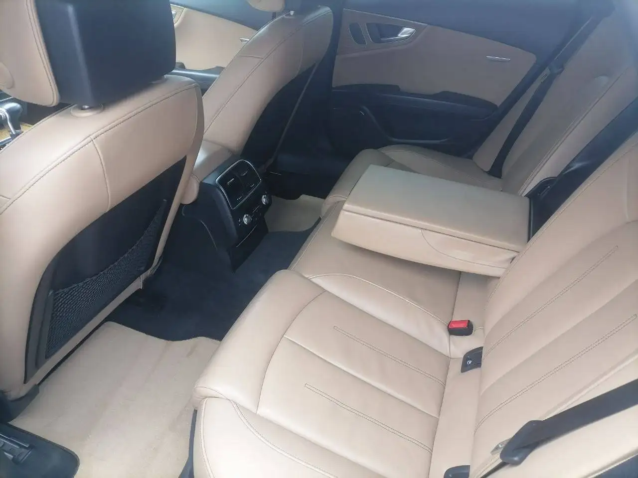 Продам Ауди А7 2012 - Автомобили (Авто) в Москва