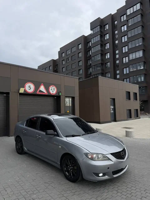 Mazda 3 2008 - Авто в Москва