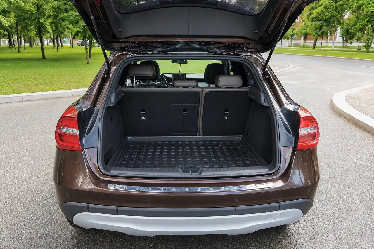 Mercedes-Benz GLA 200, 2014 - Авто в Москва