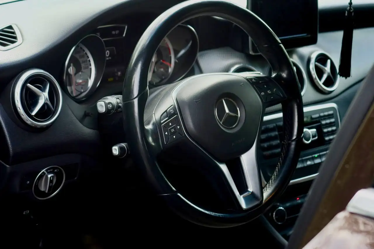 Mercedes-Benz GLA 200, 2014 - Авто в Москва