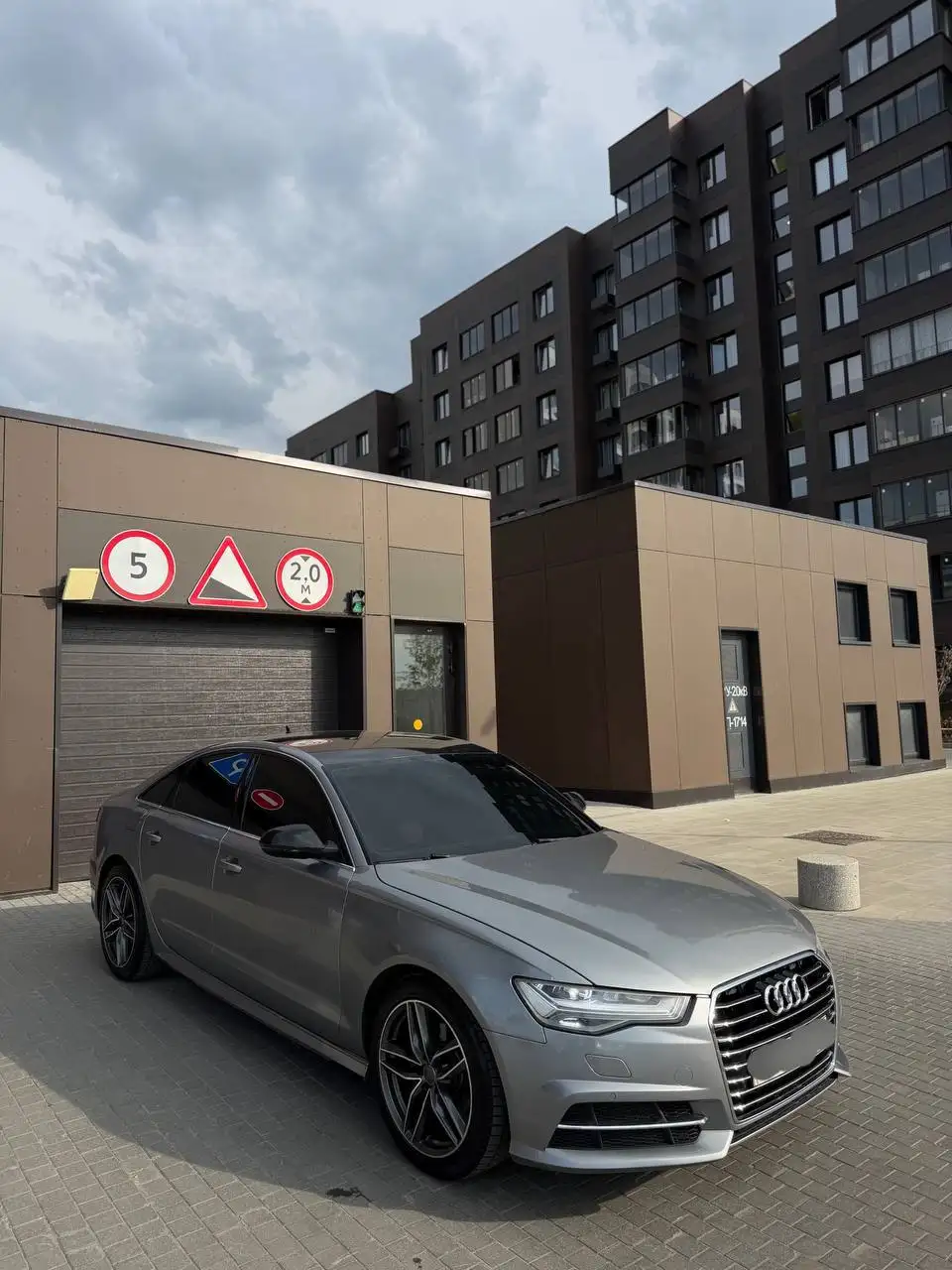Audi A6 C7 2018 - Авто в Москва