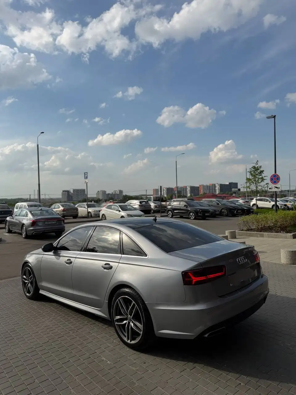 Audi A6 C7 2018 - Авто в Москва