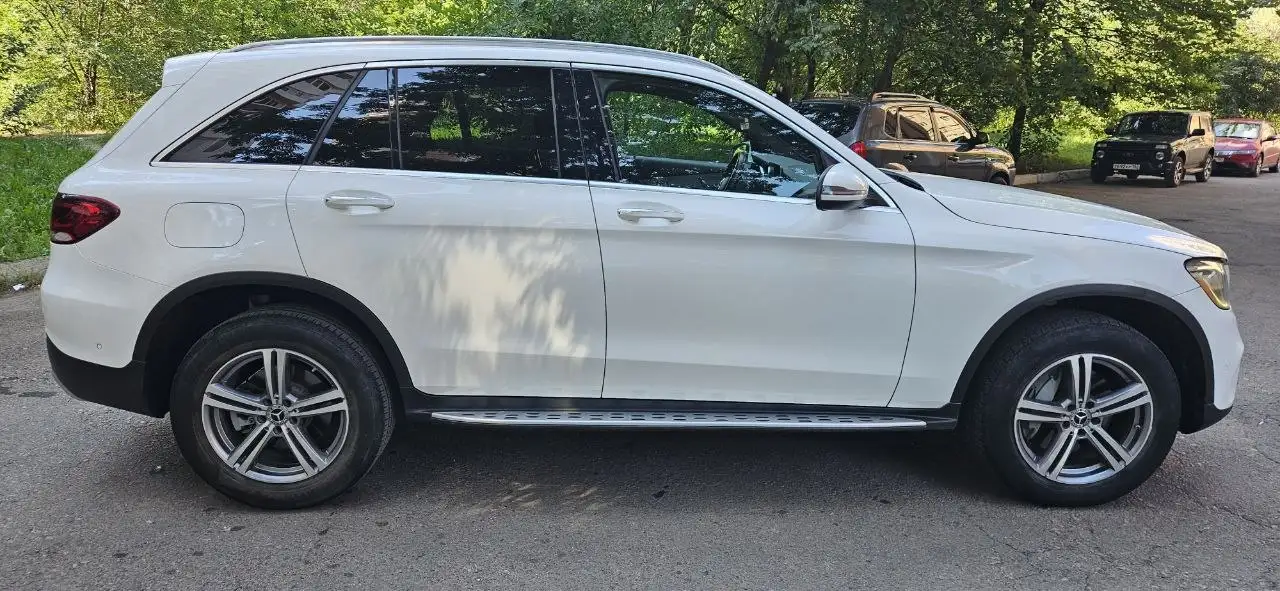 Mercedes-Benz GLC 300 2021 - Легковые автомобили (Авто) в Донецк