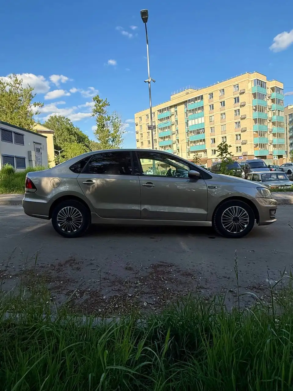 Volkswagen Polo 2016 - Легковые автомобили (Авто) в Москва